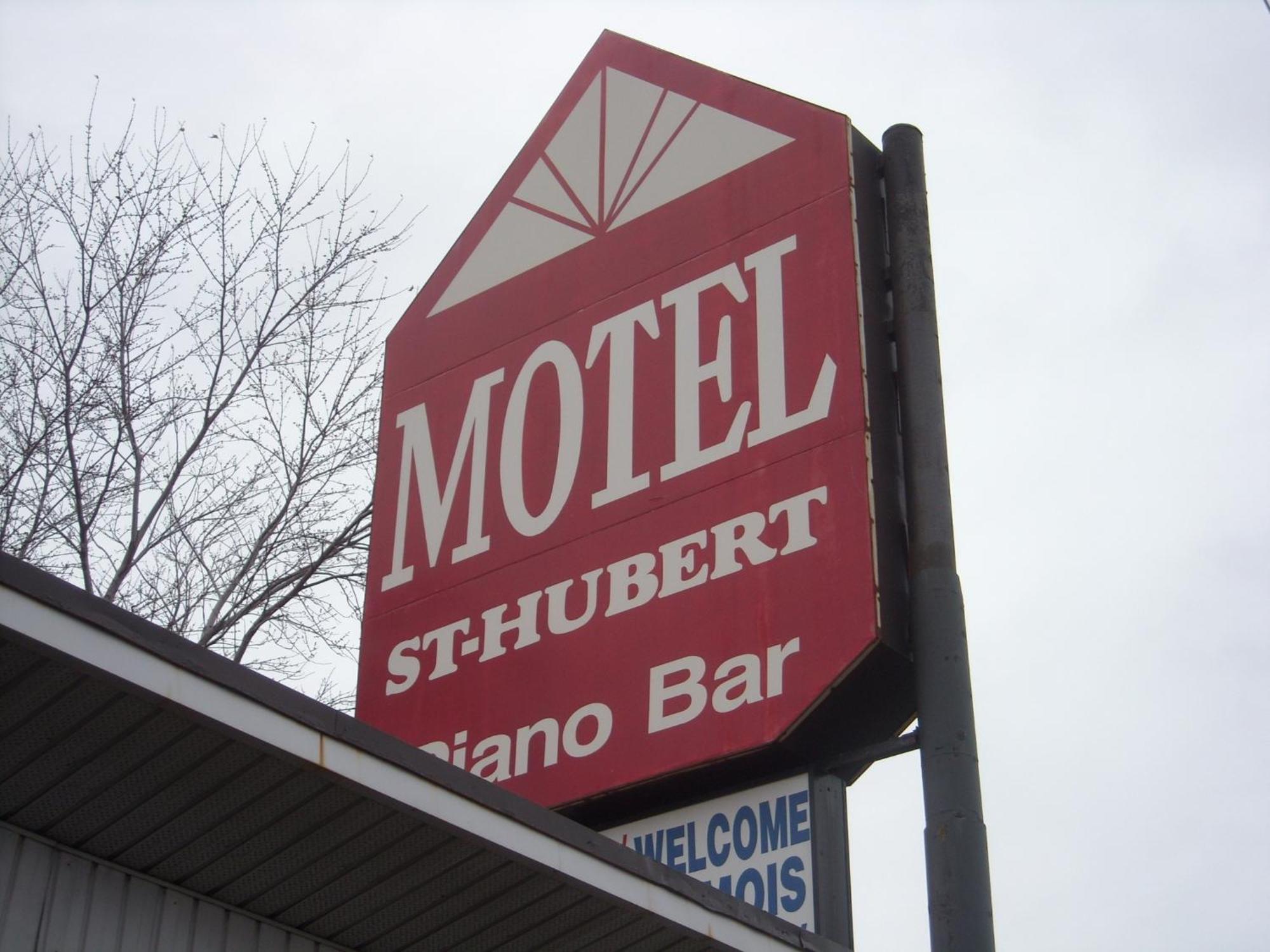 Grand Motel Saint-Hubert Longueuil Bagian luar foto