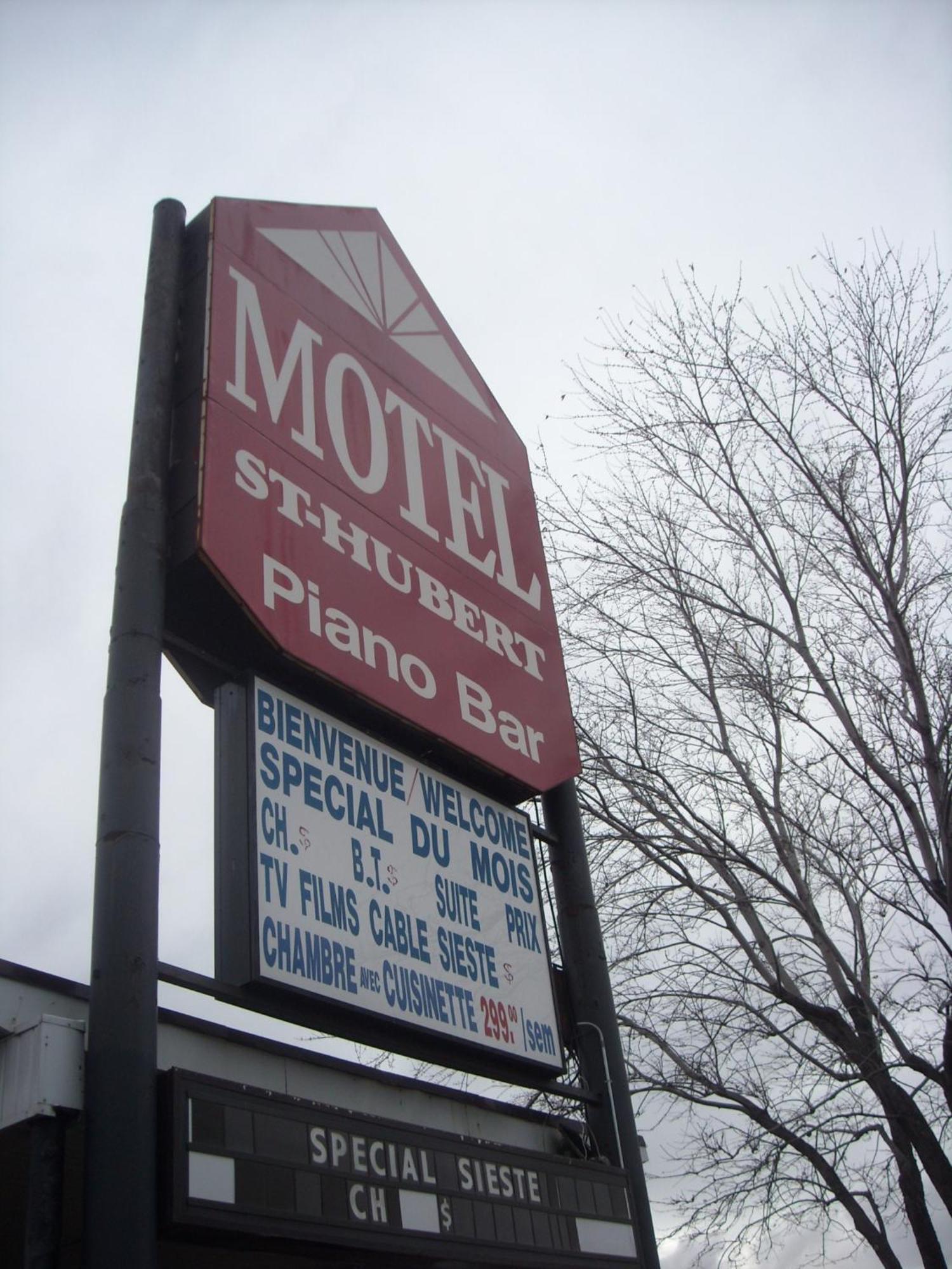 Grand Motel Saint-Hubert Longueuil Bagian luar foto