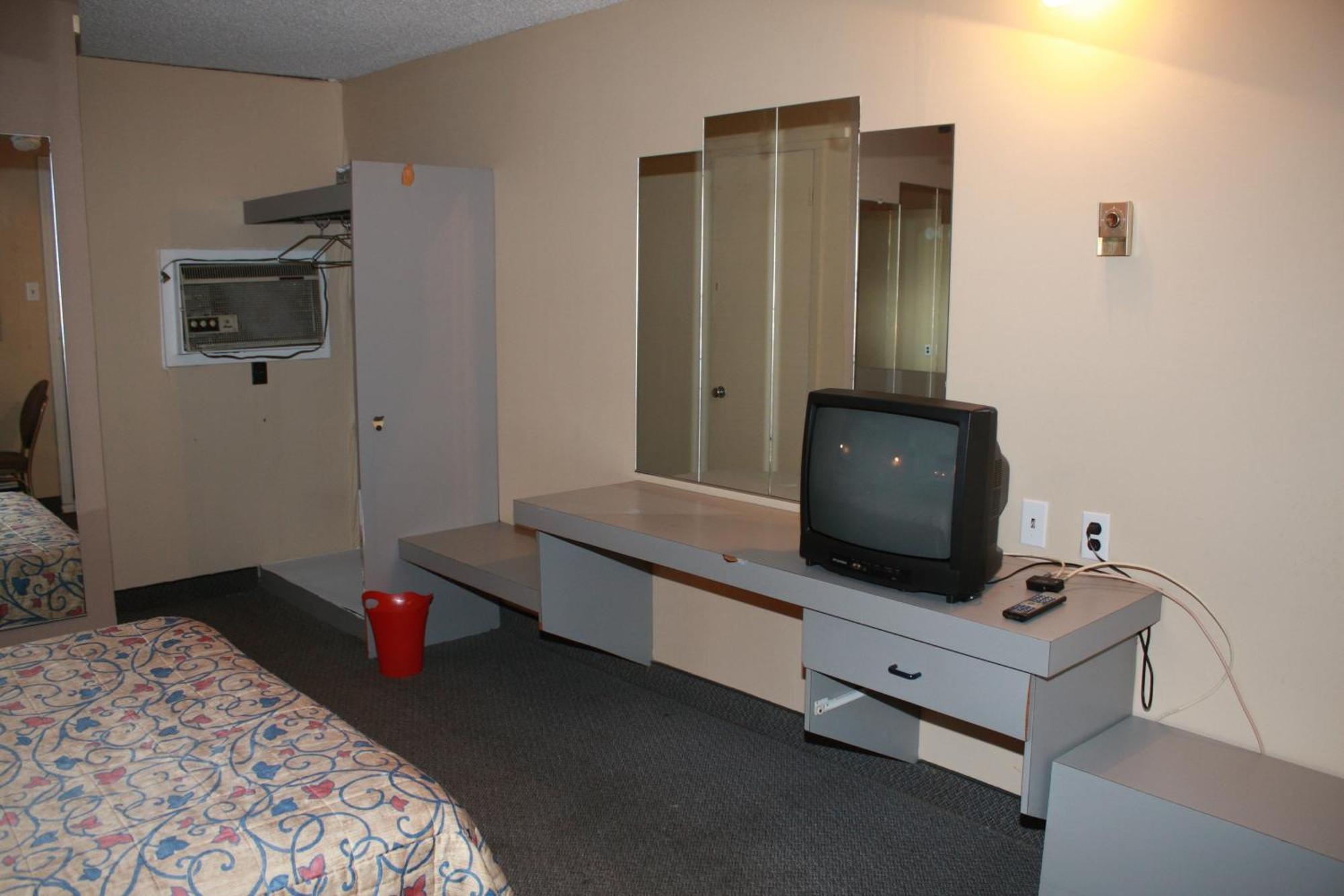 Grand Motel Saint-Hubert Longueuil Ruang foto
