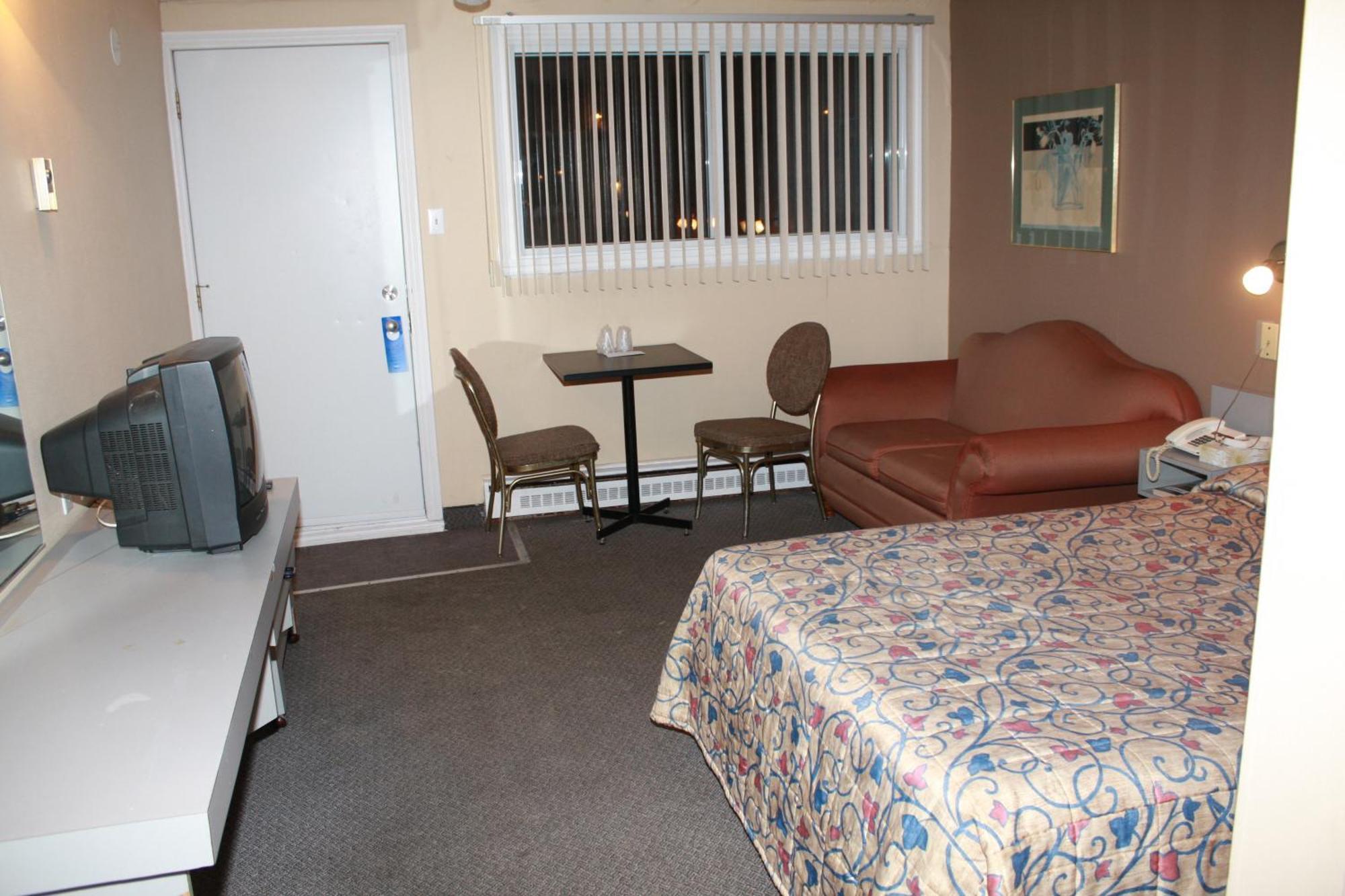 Grand Motel Saint-Hubert Longueuil Ruang foto