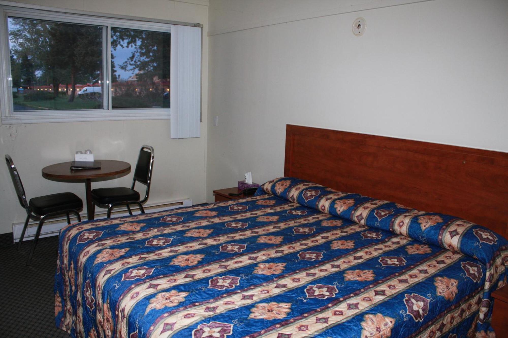 Grand Motel Saint-Hubert Longueuil Ruang foto